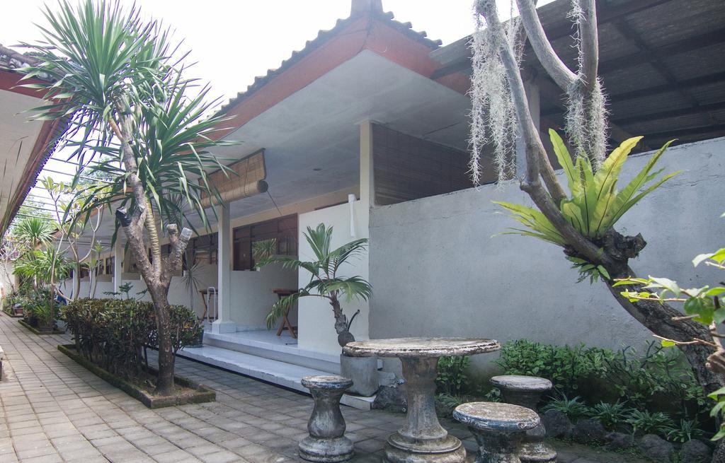Pondok Nuri Homestay Sanur Екстериор снимка