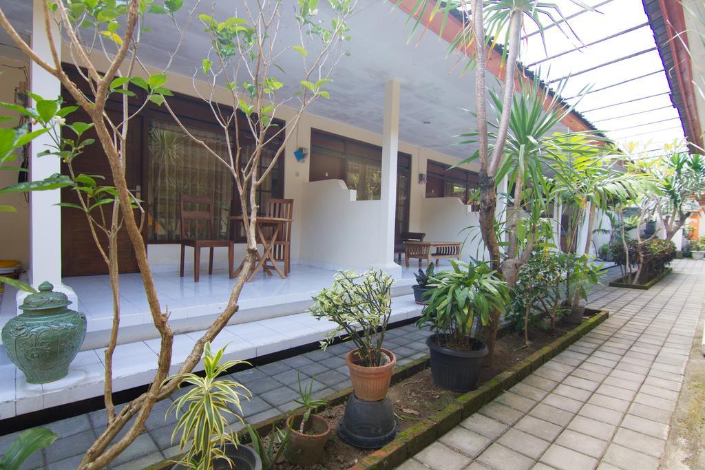 Pondok Nuri Homestay Sanur Екстериор снимка